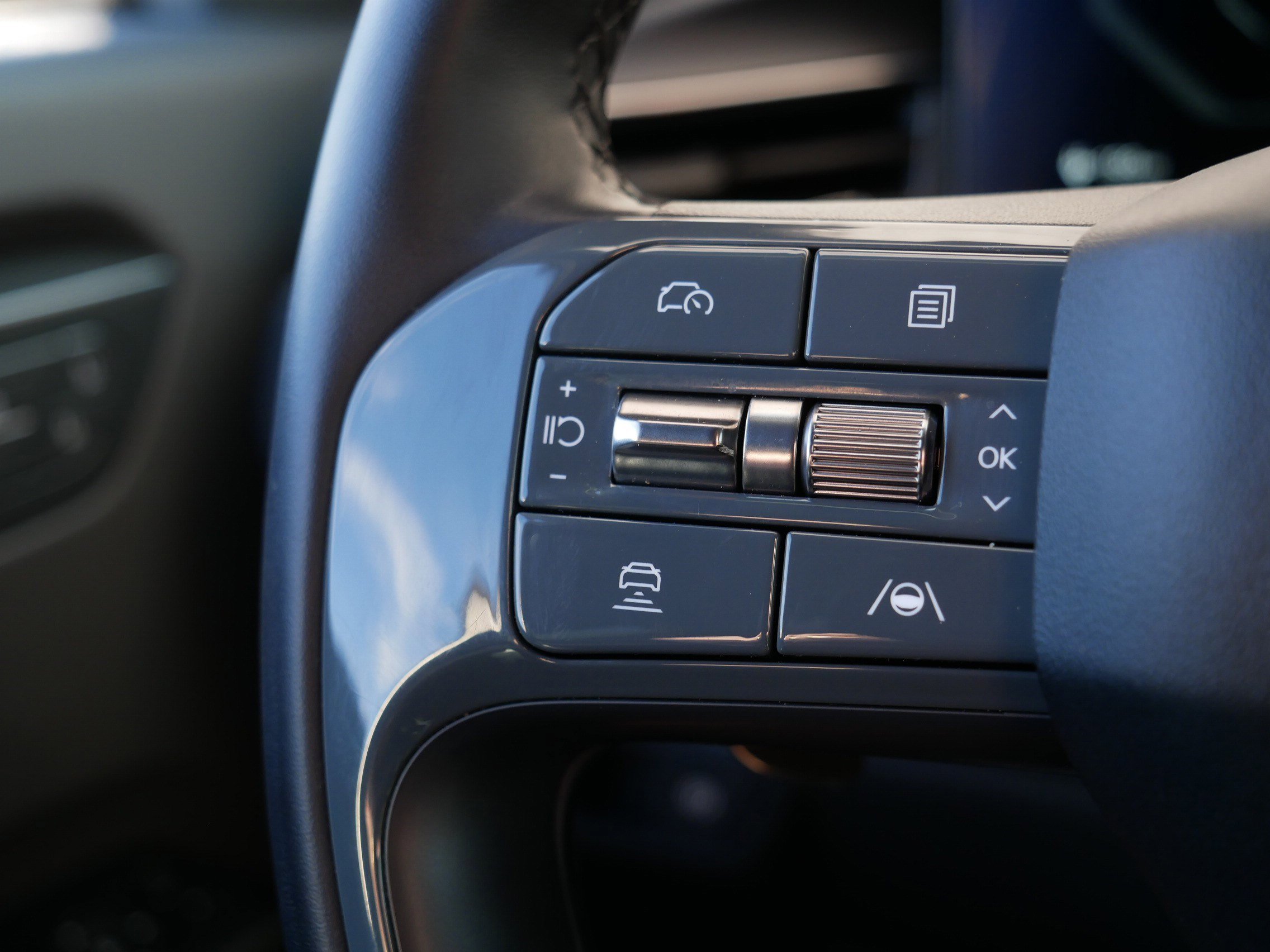 Certified 2024 Kia EV9 GT-Line AWD/4WD image 28