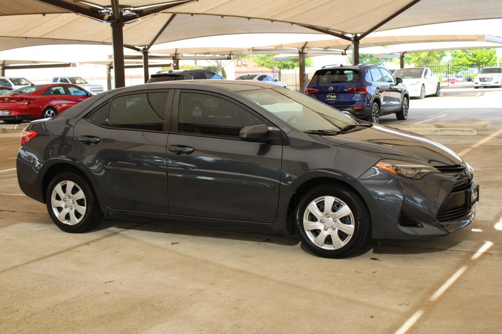 Used 2018 Toyota Corolla LE image 13