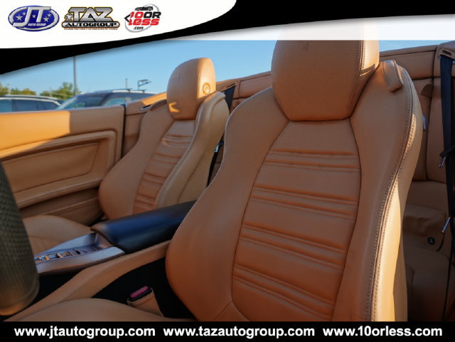 Used 2014 Ferrari California RWD image 21