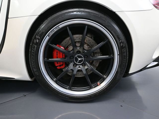 Used 2018 Mercedes-Benz AMG GT R image 12