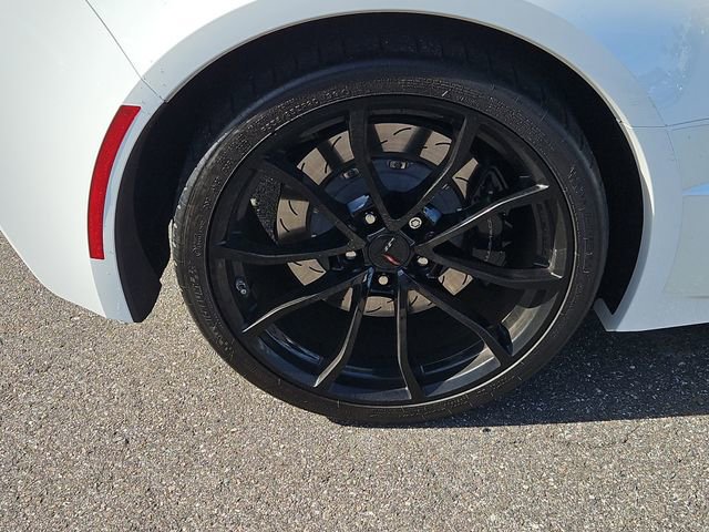 Used 2017 Chevrolet Corvette Grand Sport w/ Carbon Flash Badge Package image 5