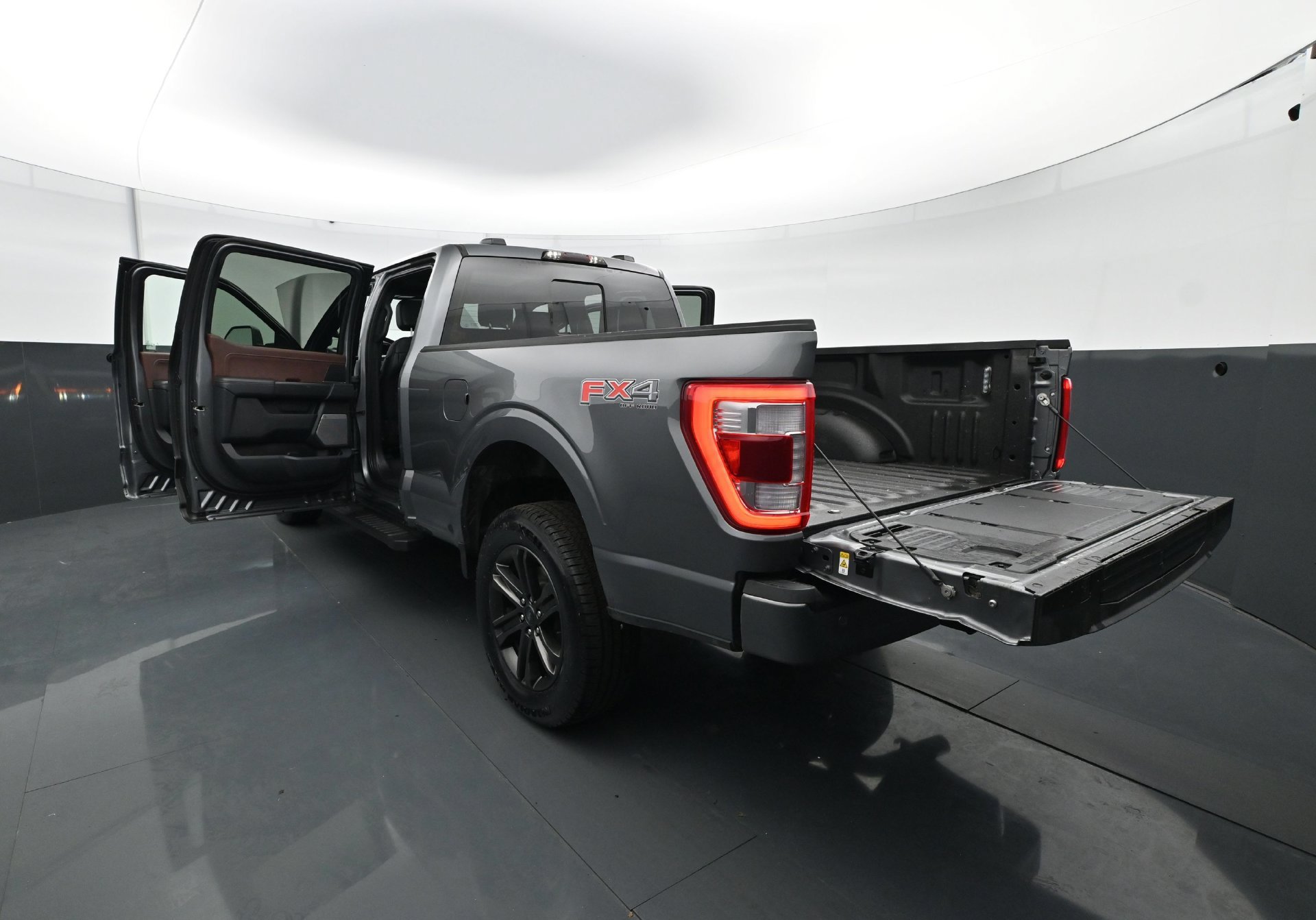 Used 2023 Ford F150 Lariat w/ Equipment Group 502A High AWD/4WD image 34