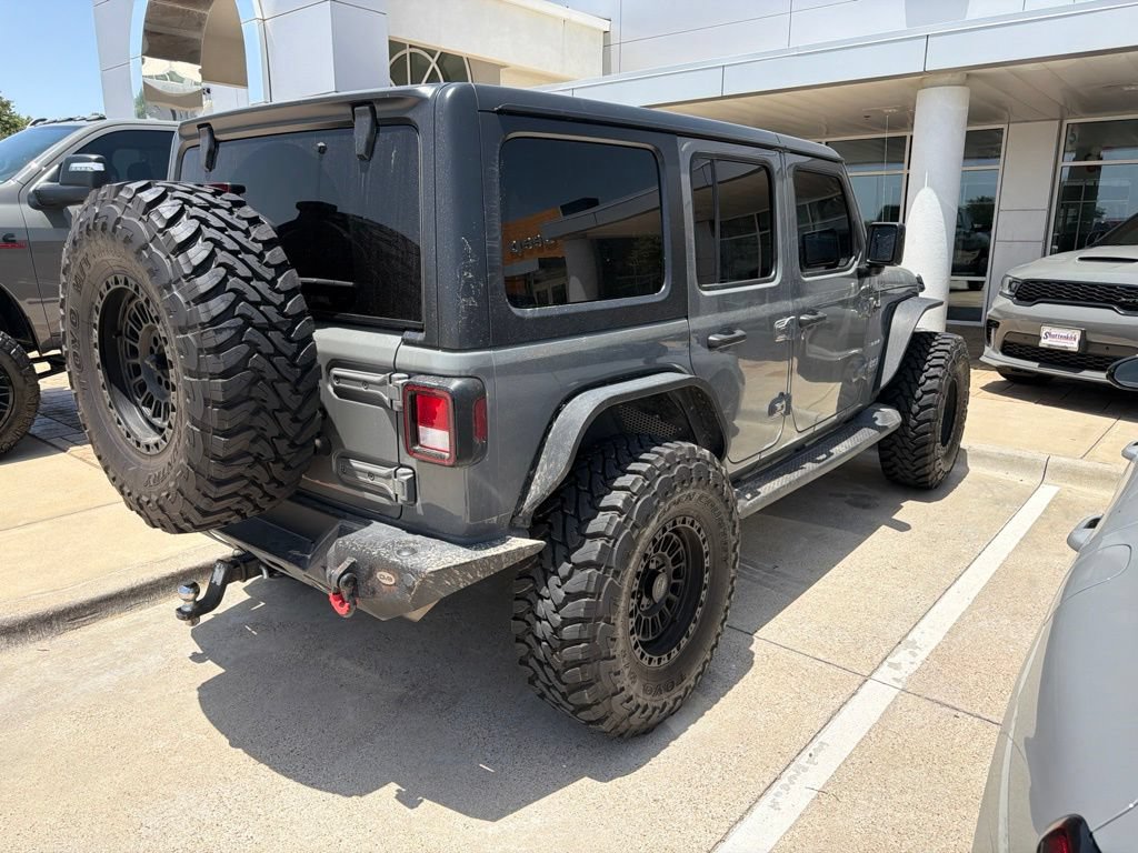 Used 2018 Jeep Wrangler Unlimited Sahara AWD/4WD image 20