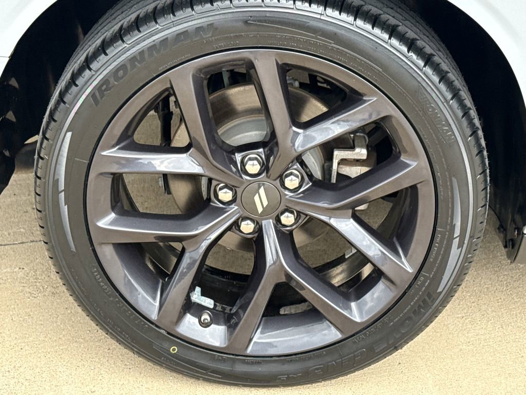 Used 2022 Dodge Challenger SXT w/ Blacktop Package image 8
