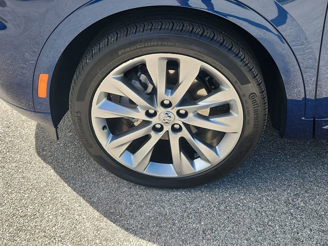 Certified 2023 Buick Envision Avenir image 7