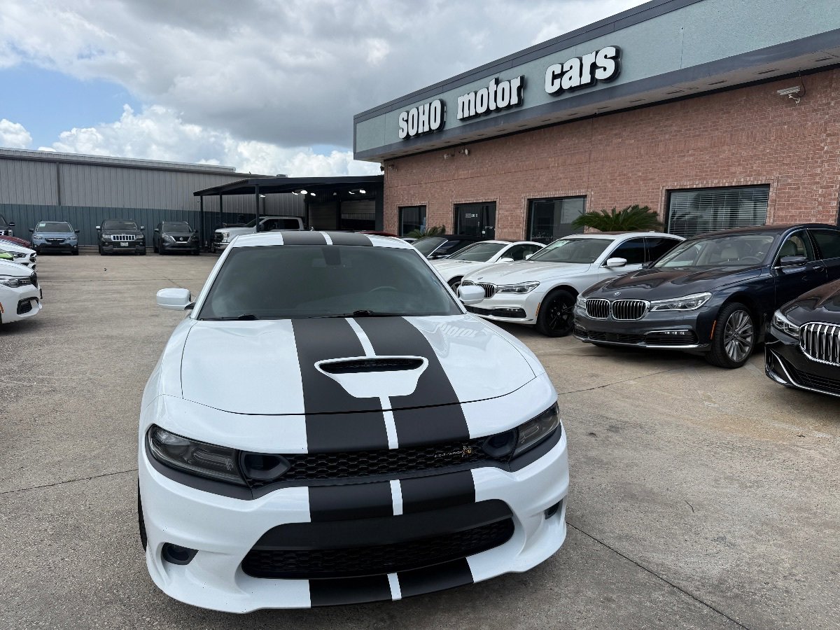 Used 2020 Dodge Charger Scat Pack RWD image 11