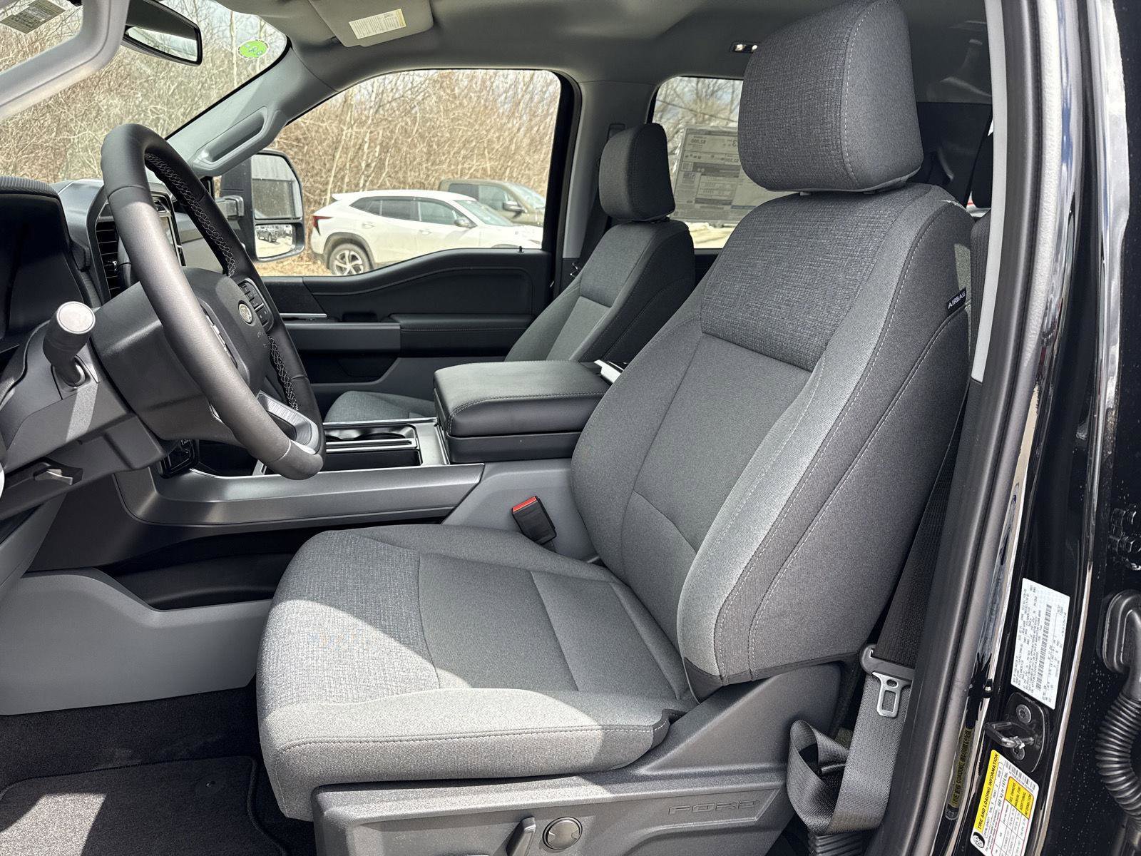 New 2025 Ford F150 XLT w/ Equipment Group 303A High image 13