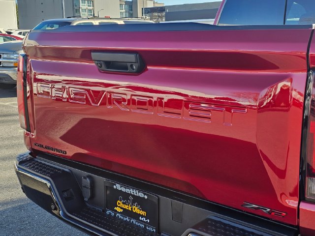 New 2026 Chevrolet Colorado ZR2 w/ Technology Package AWD/4WD image 13