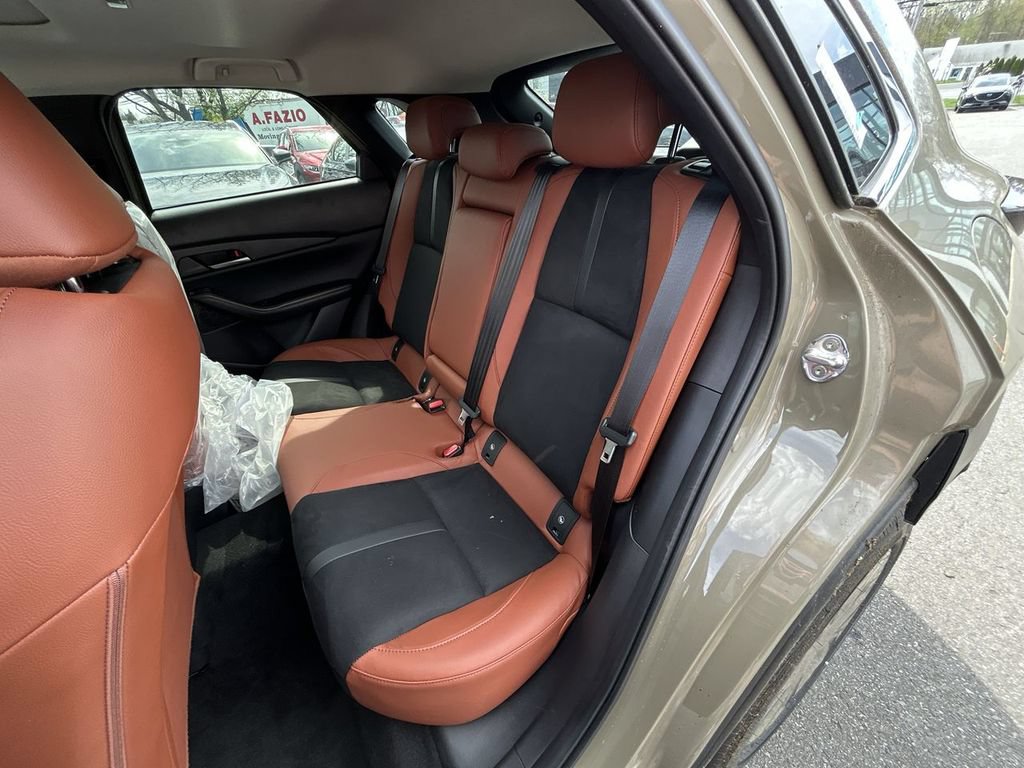 New 2025 MAZDA CX-30 Carbon AWD/4WD image 14