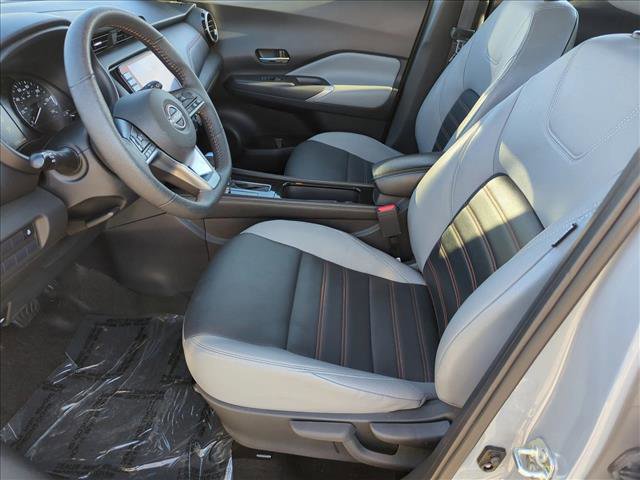 Used 2023 Nissan Kicks SR w/ SR Premium Package image 15