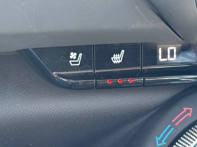 Used 2022 Chevrolet Camaro SS RWD image 23