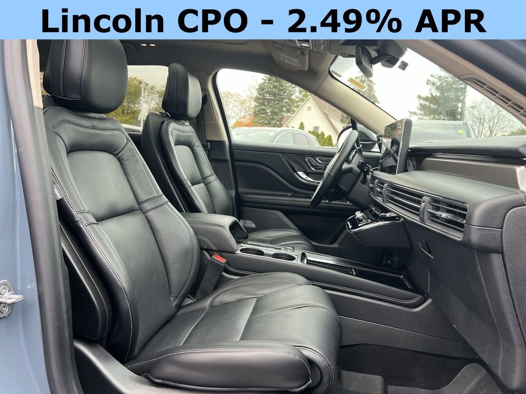 Used 2025 Lincoln Corsair Grand Touring w/ Equipment Group 302A image 28