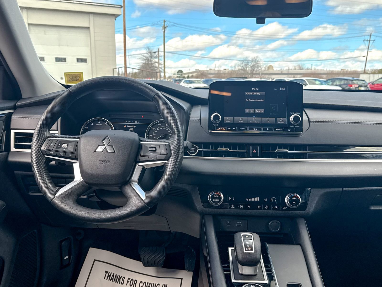 Used 2024 Mitsubishi Outlander ES image 21