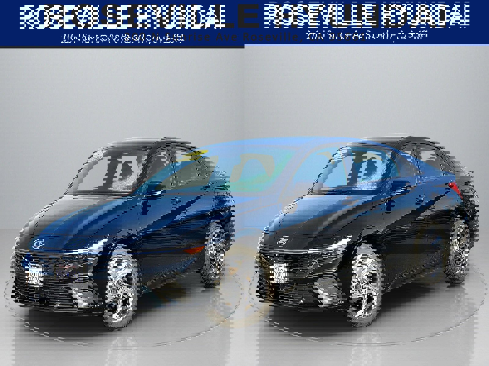 Certified 2025 Hyundai Elantra Sport w/ Cargo Package image 1