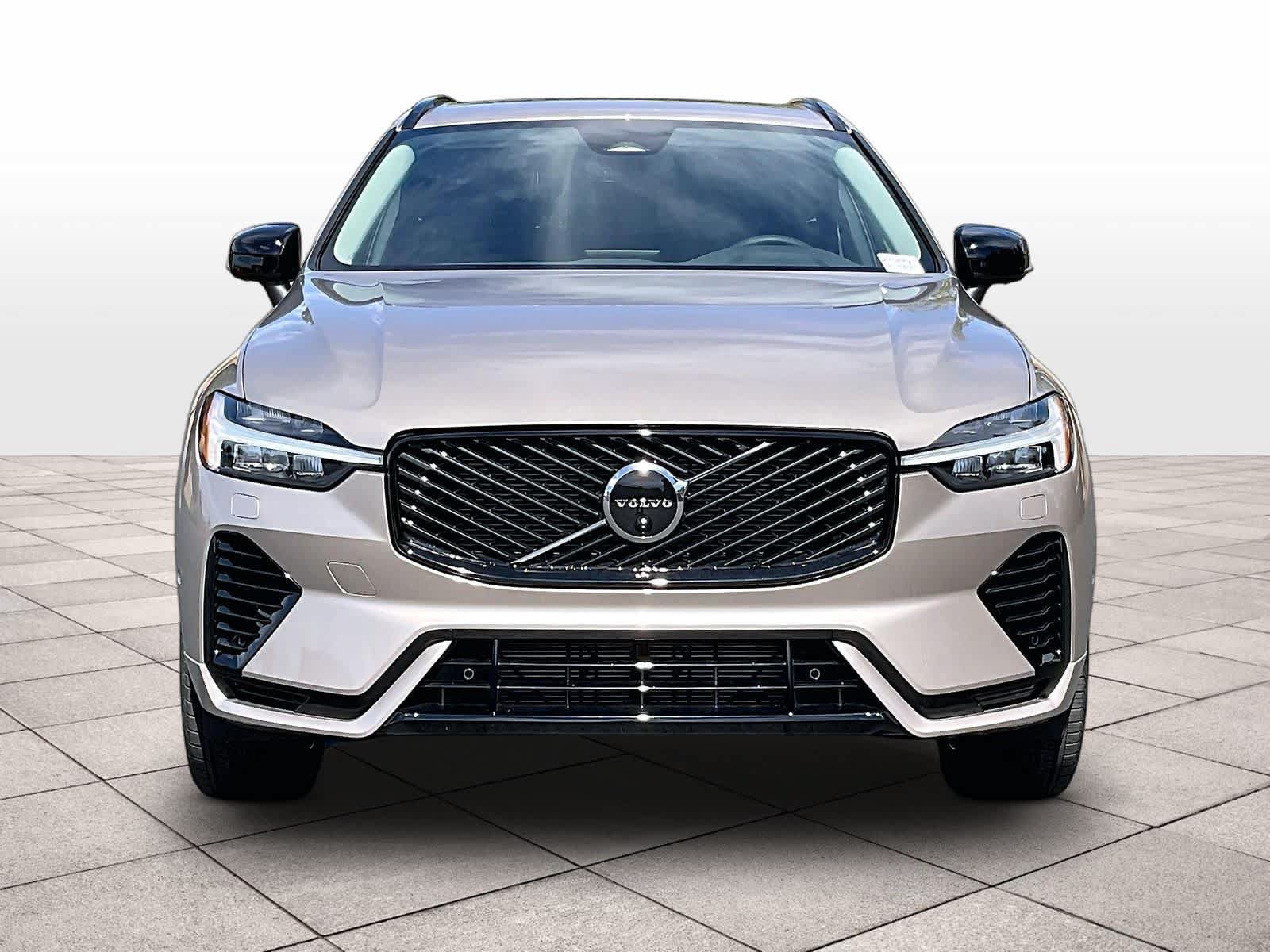 New 2027 Volvo XC60 T8 Plus AWD/4WD image 5