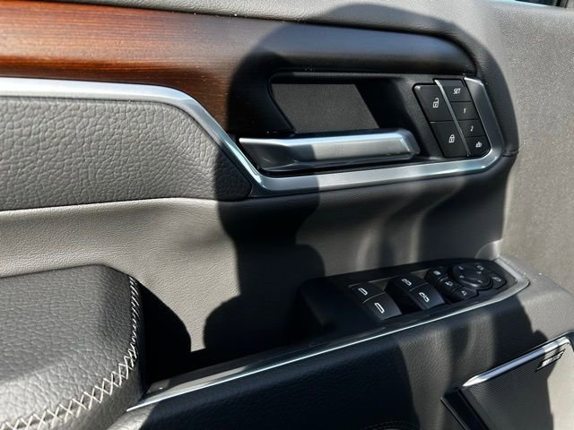 New 2026 GMC Sierra 2500 Denali w/ Denali Reserve Package image 12