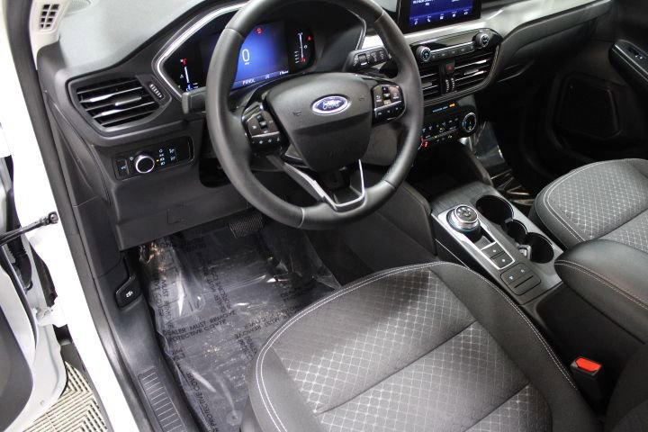 Used 2023 Ford Escape Active image 43