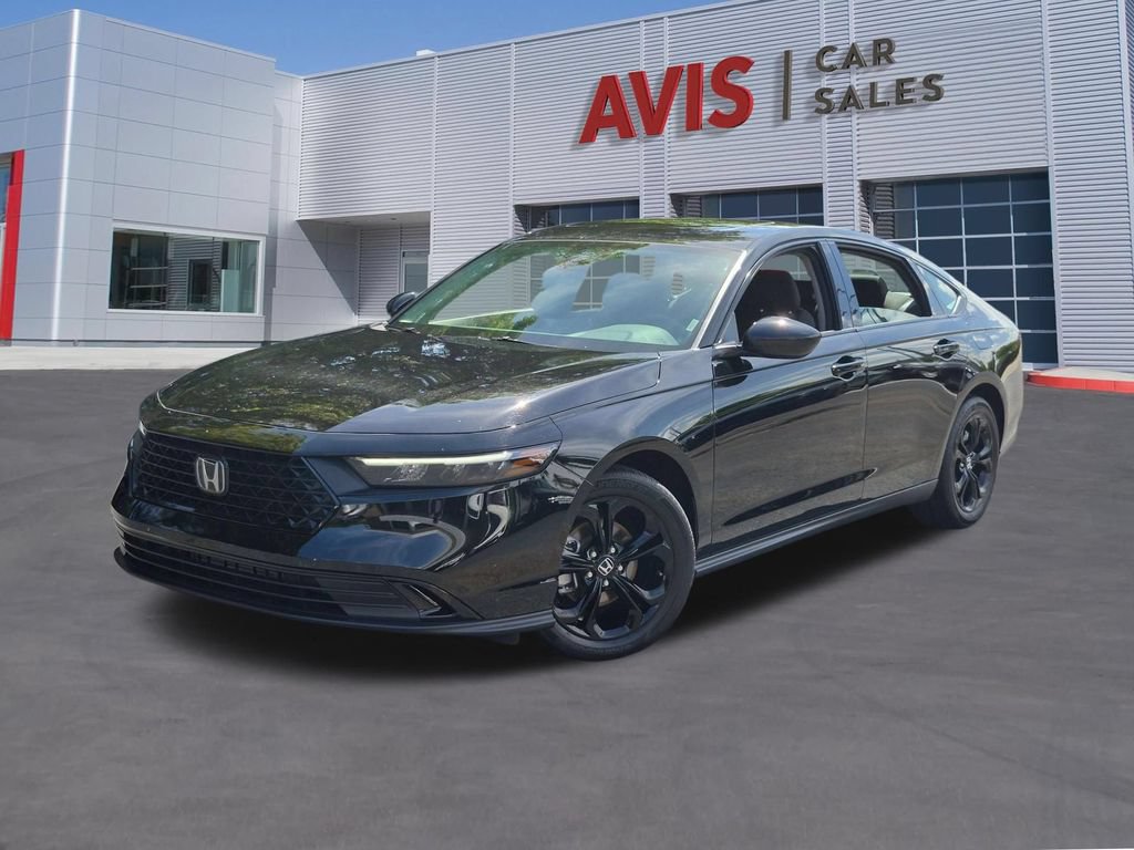 Used 2025 Honda Accord SE image 1