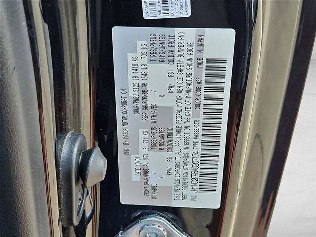Used 2010 MAZDA MX-5 Miata Grand Touring w/ Premium Pkg RWD image 19