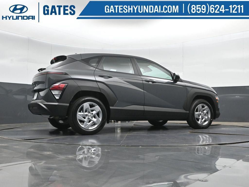 New 2027 Hyundai Kona SE FWD image 36