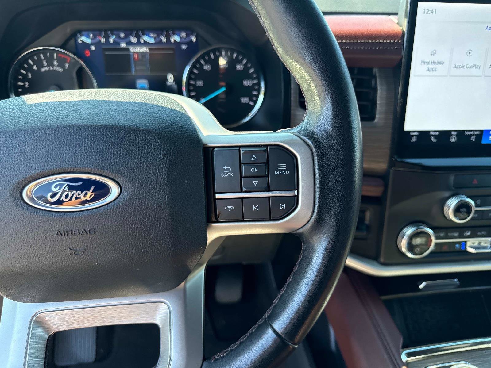 Used 2023 Ford Expedition Limited image 33