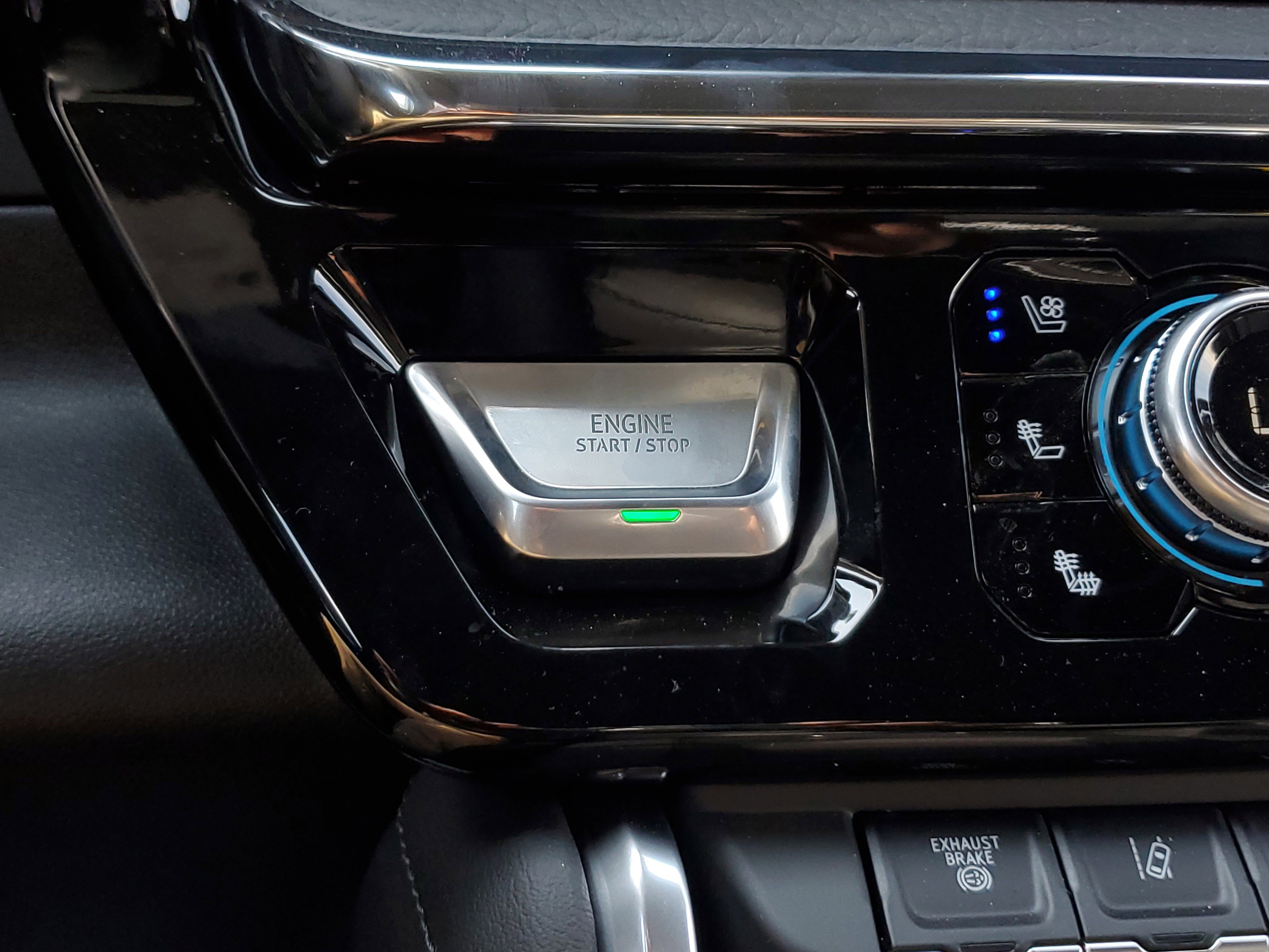 New 2025 GMC Sierra 2500 Denali image 32