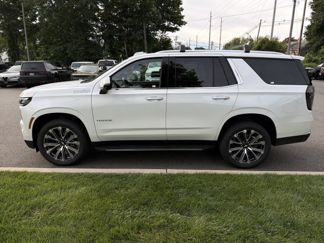 Used 2025 Chevrolet Tahoe High Country AWD/4WD image 5