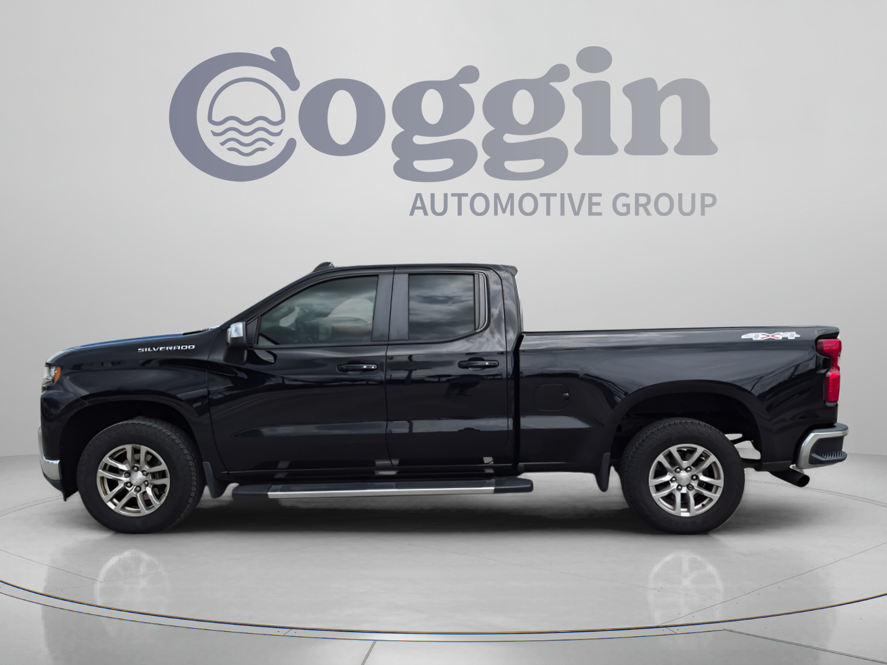 Used 2019 Chevrolet Silverado 1500 LT w/ All-Star Edition AWD/4WD image 3
