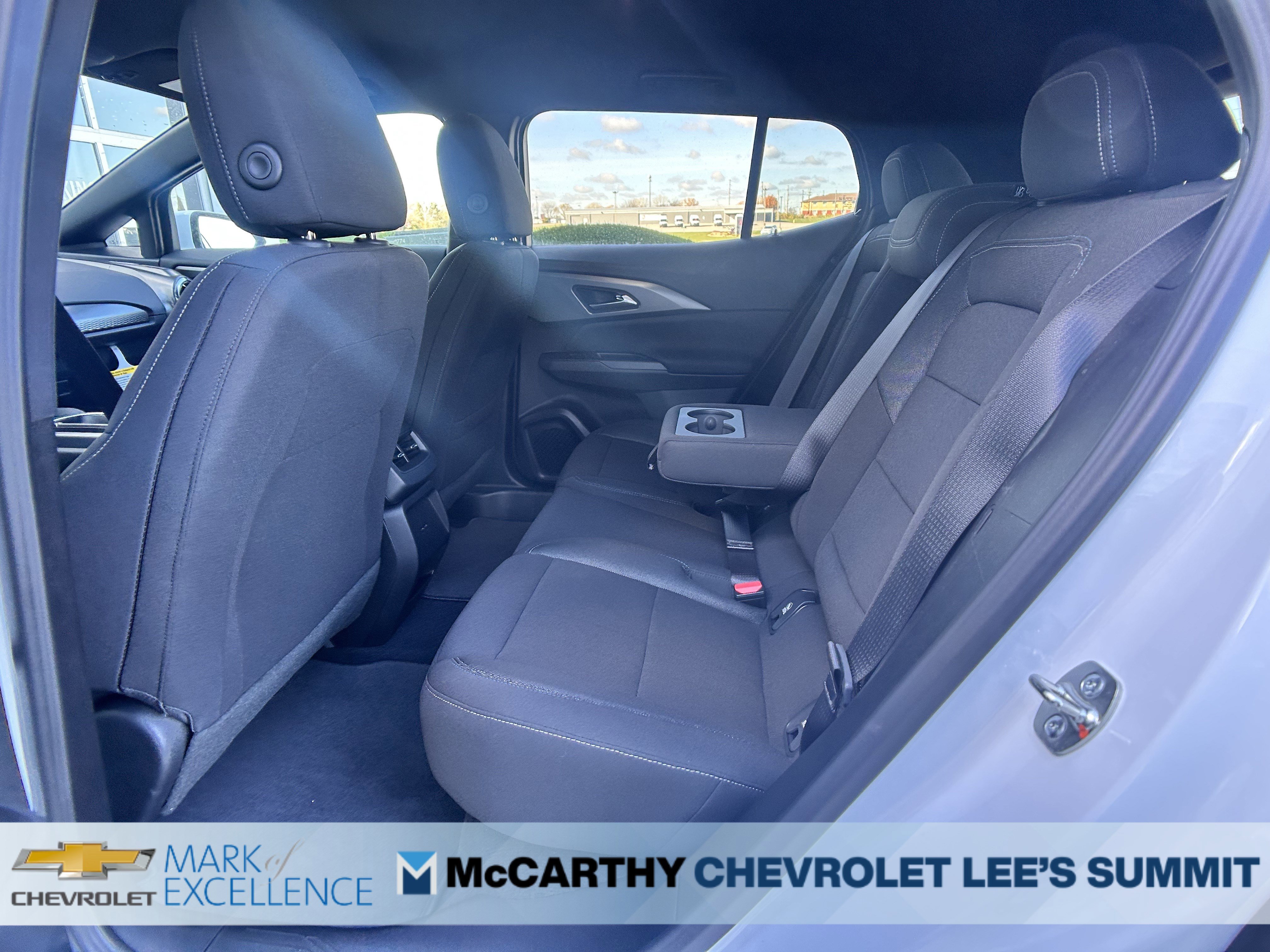 New 2026 Chevrolet Equinox EV LT image 32