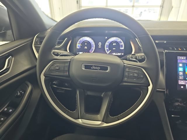 New 2026 Jeep Grand Cherokee Laredo X AWD/4WD image 14