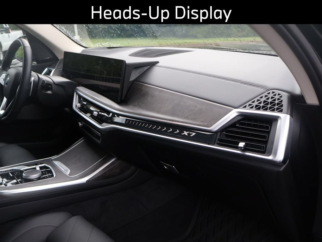 Used 2024 BMW X7 xDrive40i w/ Premium Package AWD/4WD image 13
