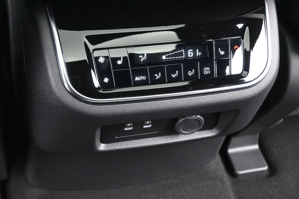 New 2026 Nissan Armada Platinum AWD/4WD image 16