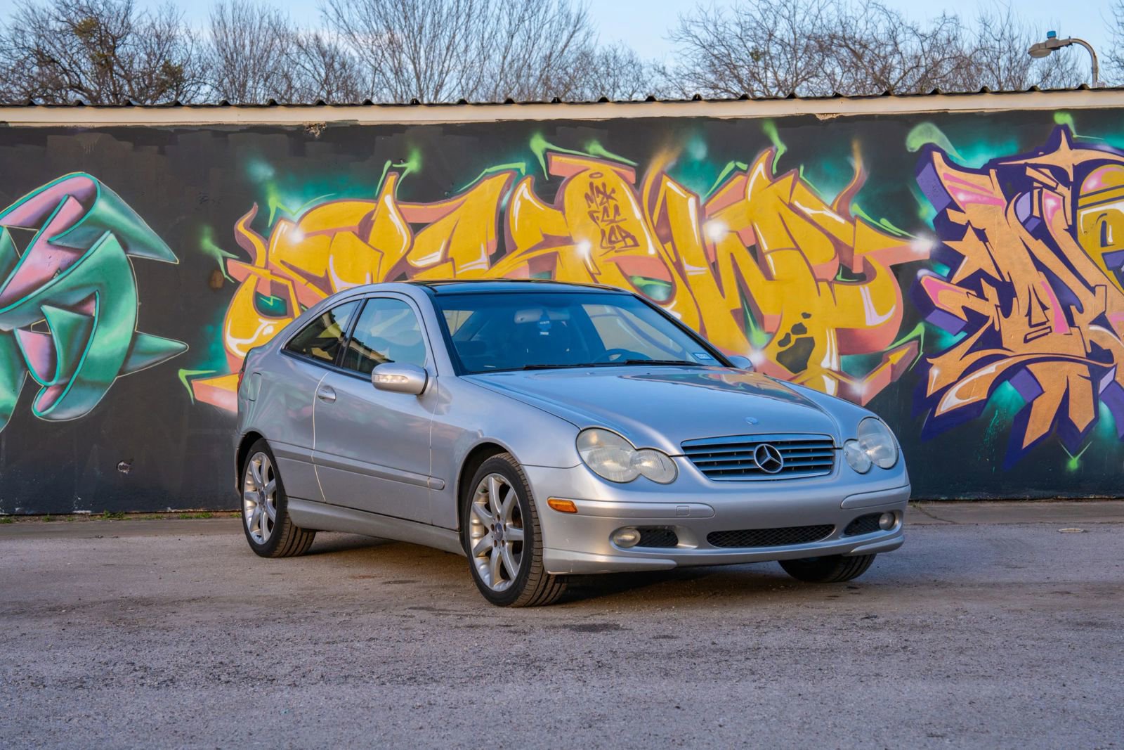 Used 2004 Mercedes-Benz C 230 Coupe image 3