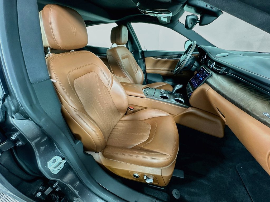 Used 2022 Maserati Quattroporte GT RWD image 29