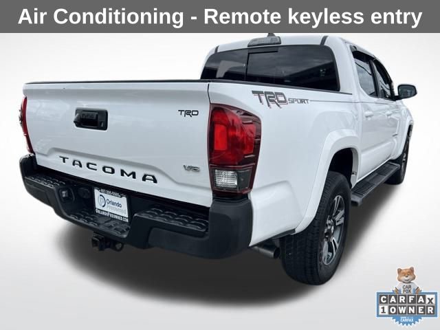 Used 2019 Toyota Tacoma TRD Sport image 9
