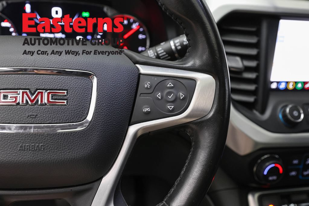 Used 2020 GMC Acadia SLT w/ Driver Alert Package II FWD image 16