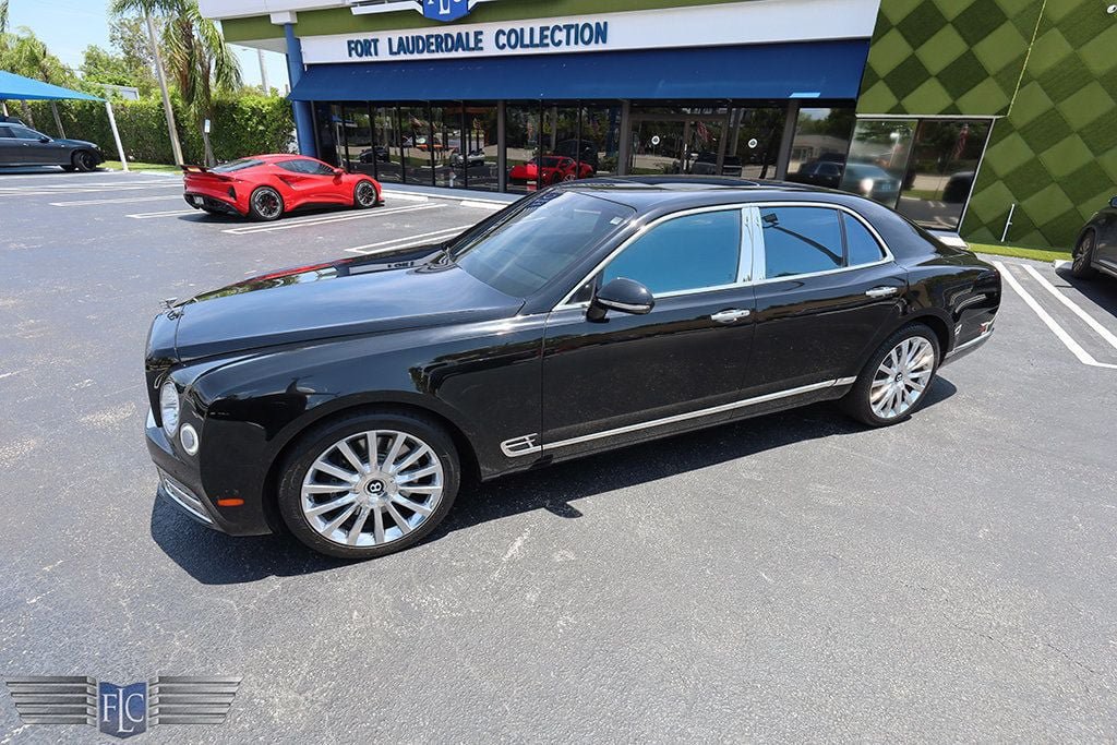 Used 2017 Bentley Mulsanne RWD image 39