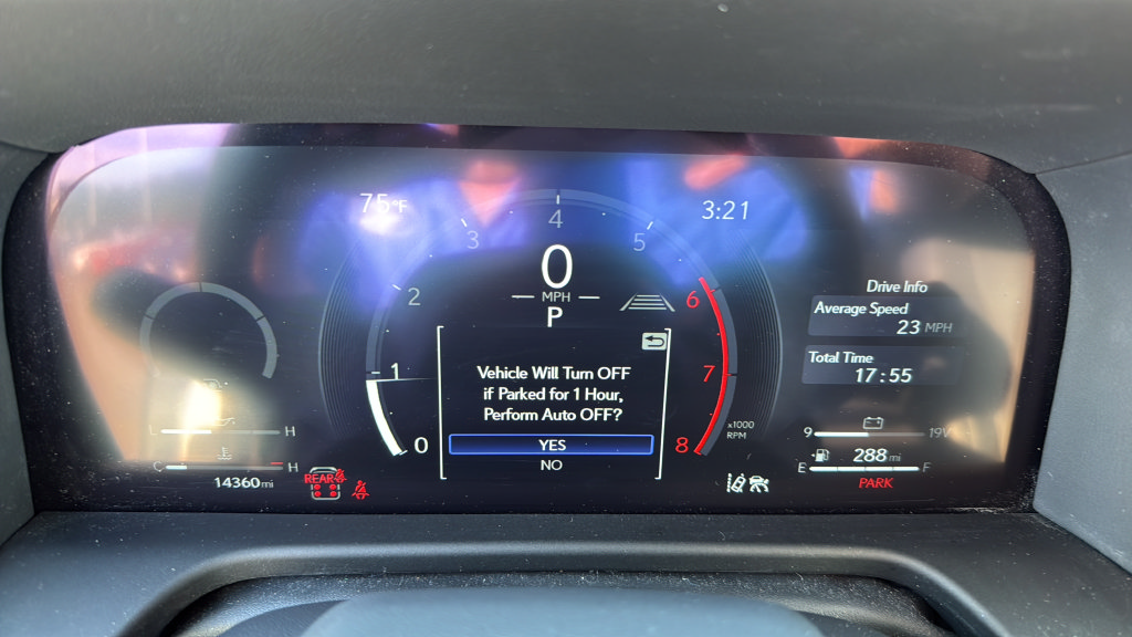 Used 2025 Lexus GX 550 w/ Accessory Package (2T) AWD/4WD image 25