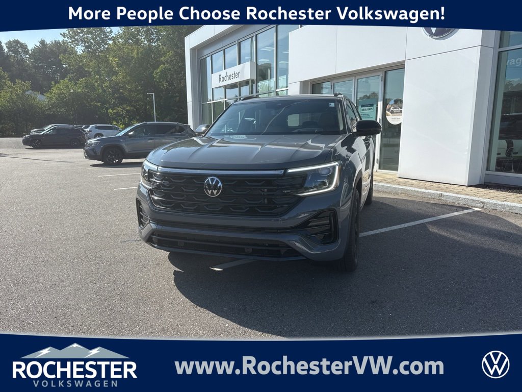 New 2026 Volkswagen Atlas Cross Sport SEL R-Line image 1