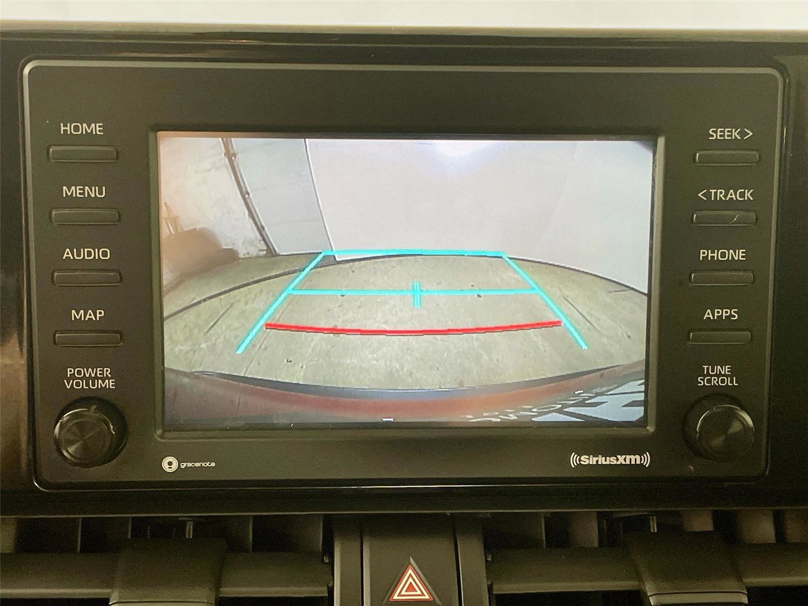 Used 2020 Toyota RAV4 XLE w/ Convenience Package AWD/4WD image 6
