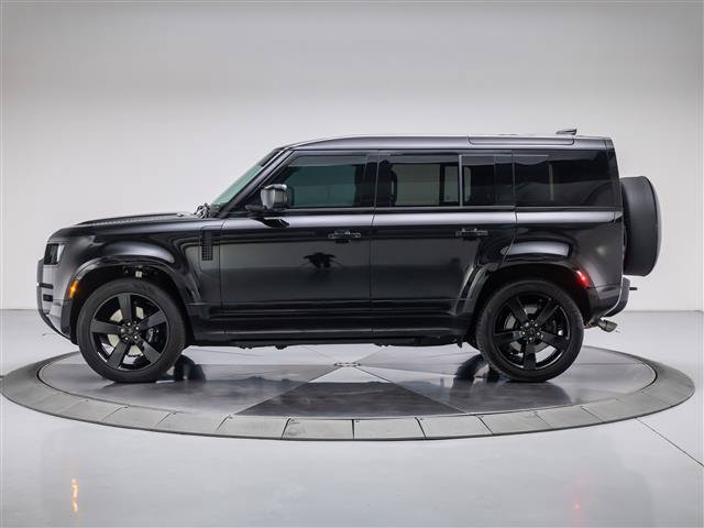 Used 2026 Land Rover Defender 110 V8 AWD/4WD image 2