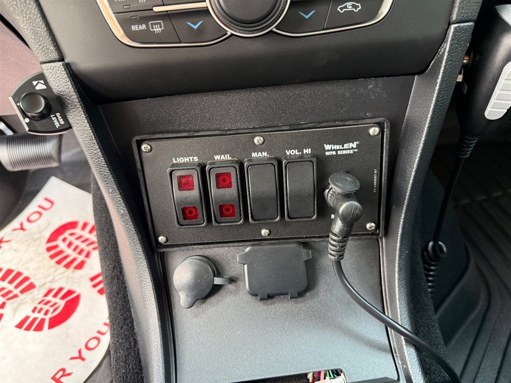 Used 2020 Dodge Charger Police AWD/4WD image 19