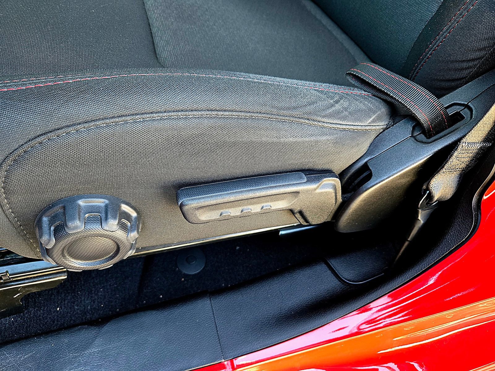 Used 2021 Jeep Wrangler Unlimited Rubicon w/ LED Lighting Group image 24