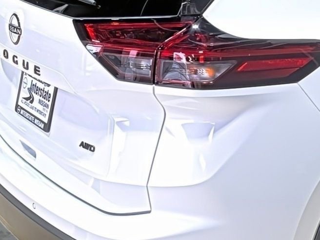 New 2026 Nissan Rogue SV AWD/4WD image 13