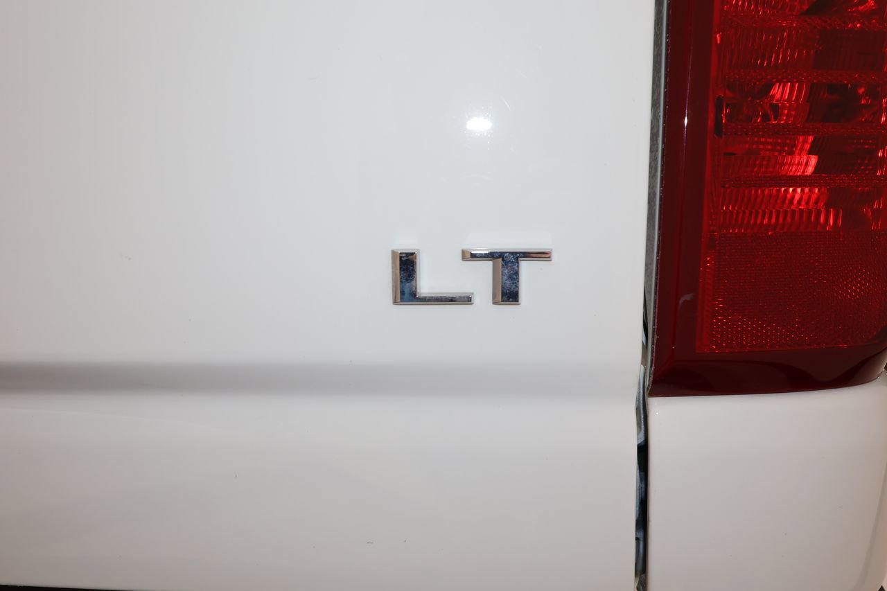 Certified 2025 Chevrolet Silverado 2500 LT w/ Convenience Package image 38