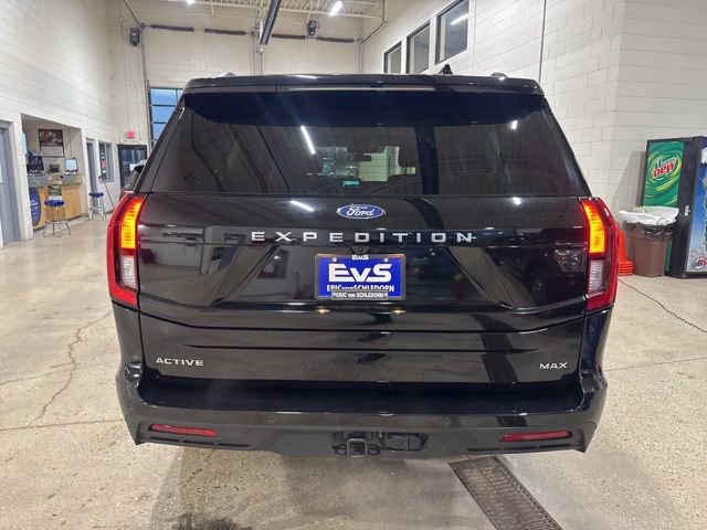 Used 2025 Ford Expedition Max Active image 6