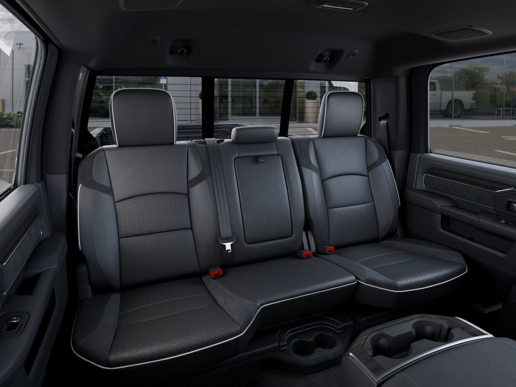 New 2026 RAM 3500 Laramie AWD/4WD image 15