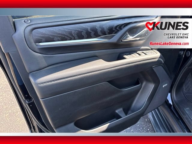 Used 2024 GMC Yukon Denali AWD/4WD image 15