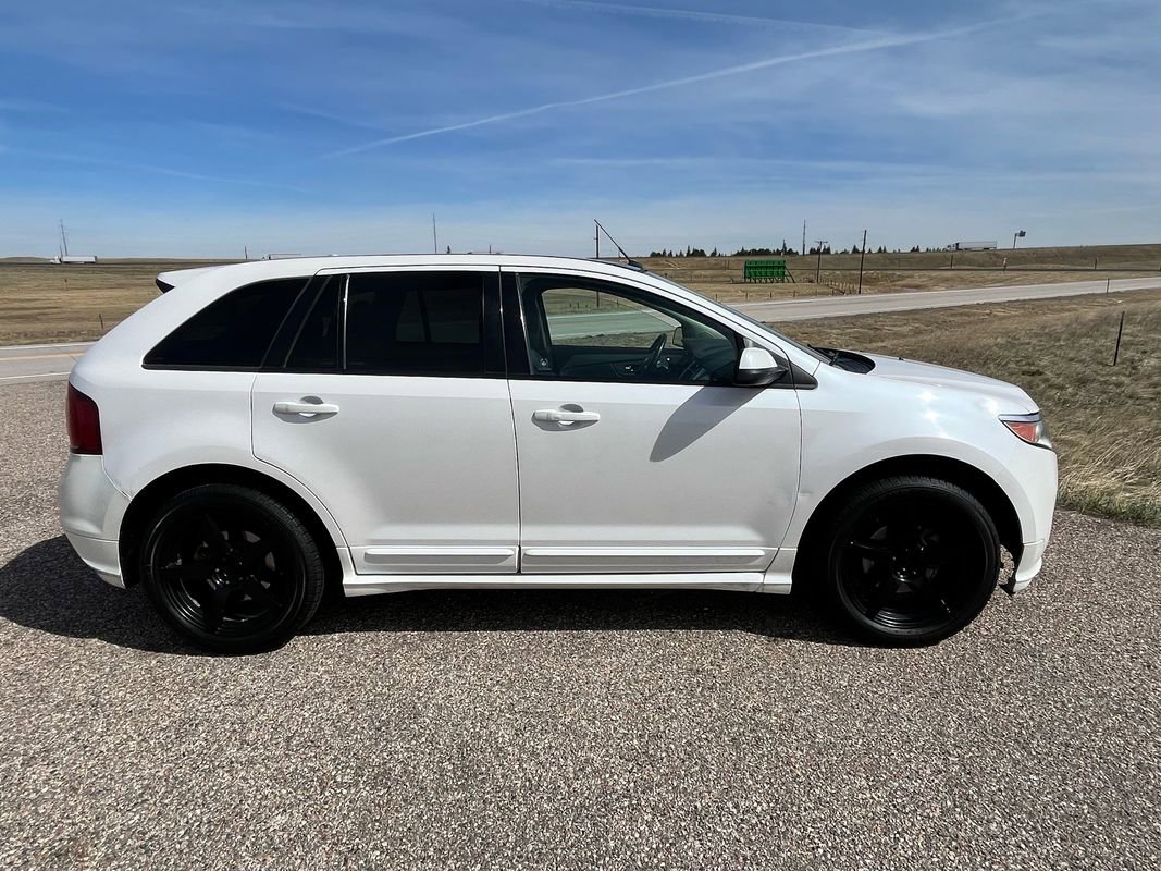 Used 2013 Ford Edge Sport w/ Canadian Touring Pkg AWD/4WD image 7