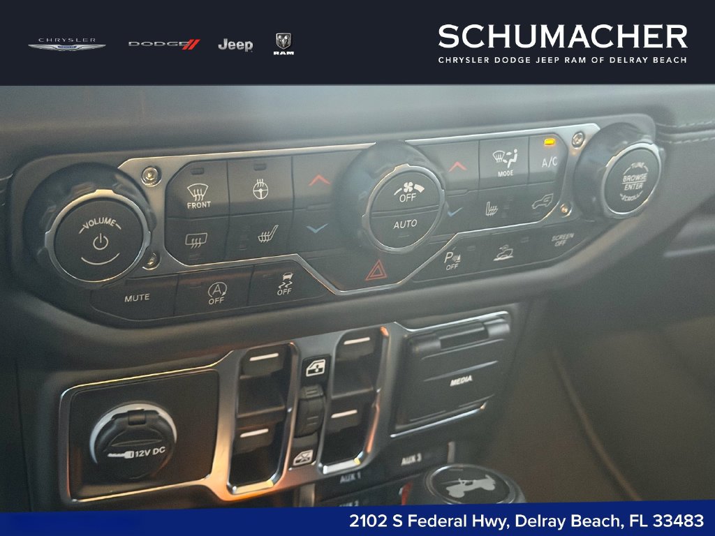 New 2027 Jeep Wrangler Unlimited Sahara AWD/4WD image 16